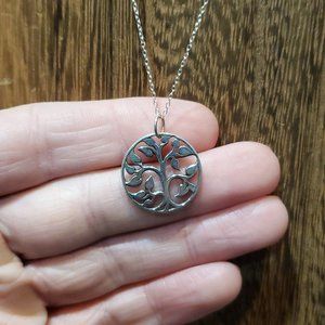 18 Inch 925 Sterling Silver Beautiful Unique Tree Pendant Necklace